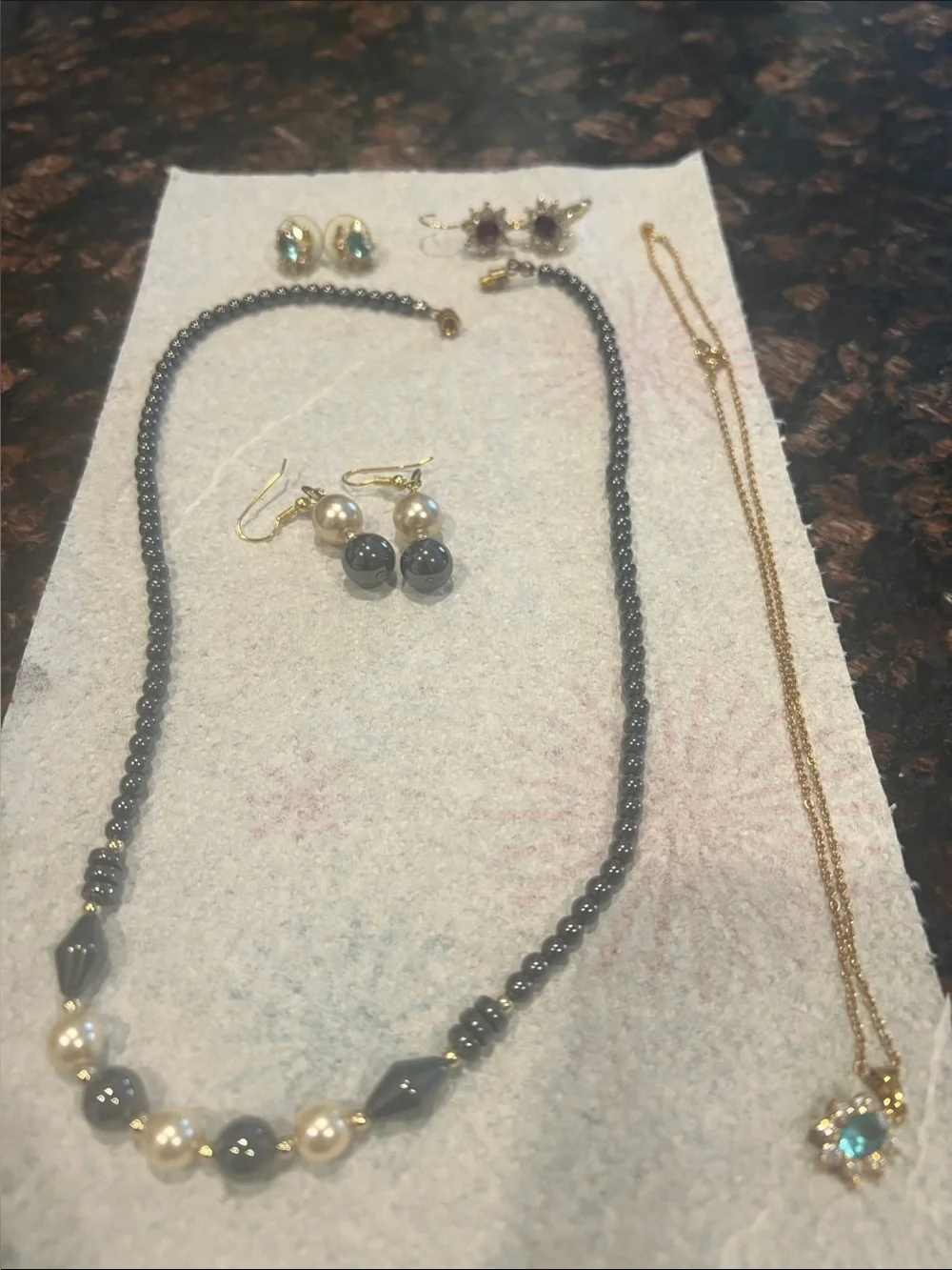 Women's Hematite and Pearl Beaded Necklace with Matching Earrings
